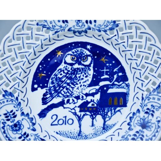 Annual plate 2010 18 cm, perforated, Original Blue Onion Pattern
