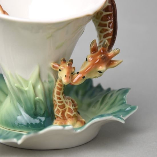 Endless Beauty giraffe design sculptured porcelain cup and saucer and spoon 12,5 x 10 cm, FRANZ Porcelain