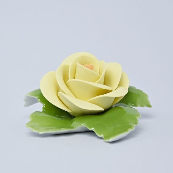 Rose on table - yellow 7 x 7,5 x 3,5 cm, Unterweissbacher porcelain