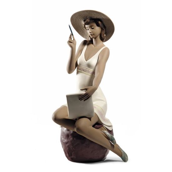Dívka s perem, 31 x 15 cm, NAO porcelánové figurky