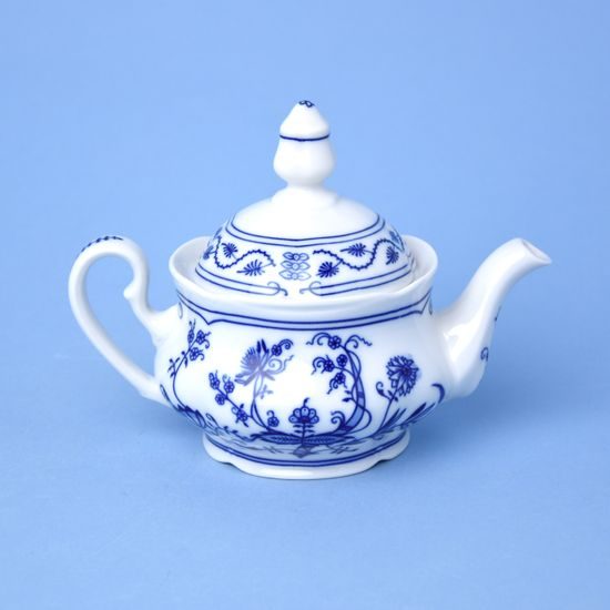Blue Onion: Small tea pot 350 ml Mary Ann, Leander 1907