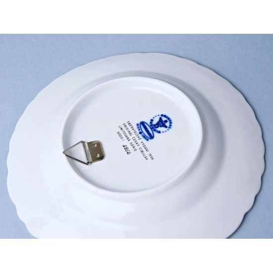 Annual plate 1996 18 cm, relief, Original Blue Onion Pattern