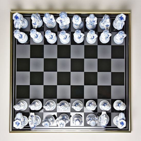 Porcelain Chess, 41 cm, Original Blue Onion pattern, Duchcov