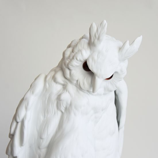 Owl, 34 x 17 x 14 cm, Porcelain Figures Gläserne Porzellanmanufaktur