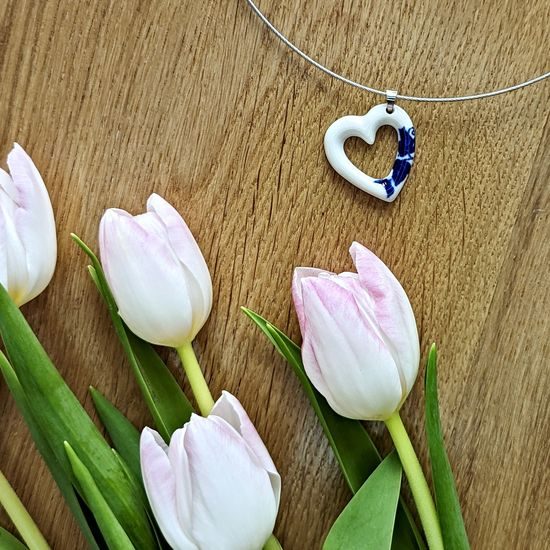 Necklace: Heart Onion Pattern / Flowers (White Heart), Porcelain Jewels Studio Mallys