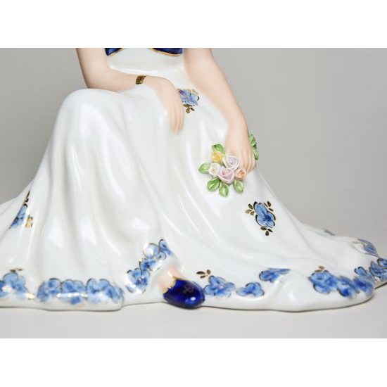 Sitting Lady With Roses (white skirt) 18 x 23 x 20 cm, Isis, Porcelain Figures Duchcov