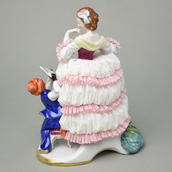 Vanity, Lady with lace 19 x 12 x 24 cm, Kurt Steiner, Porcelain Figures Unterweissbacher