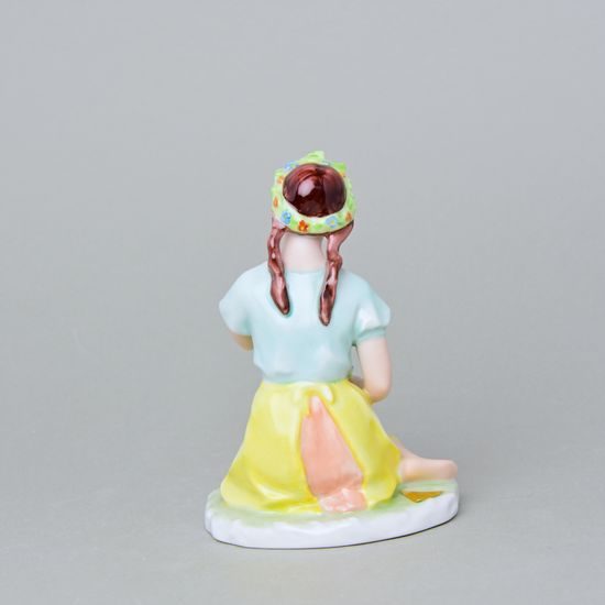 A Girl With A Ladybird 10 x 9,5 x 13,5 cm, Saxe, Porcelain figures Duchcov