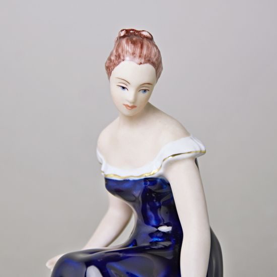 Cindrella 10,5 x 7,0 x 14 cm, Isis, Porcelain figures Duchcov