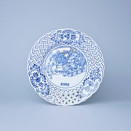 Annual plate 2005 18 cm, perforated, Original Blue Onion Pattern