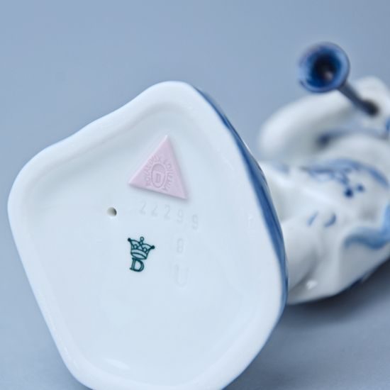 Shepherd with a whistle, 18 x 7 x 7 cm, Original Blue Onion Pattern