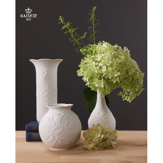 Vase 14 cm Rosengarten, Biscuit china, Kaiser 1872, Goebel Goebel