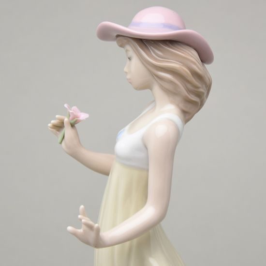 Gentle breeze, 25 x 15 cm, NAO porcelain figures