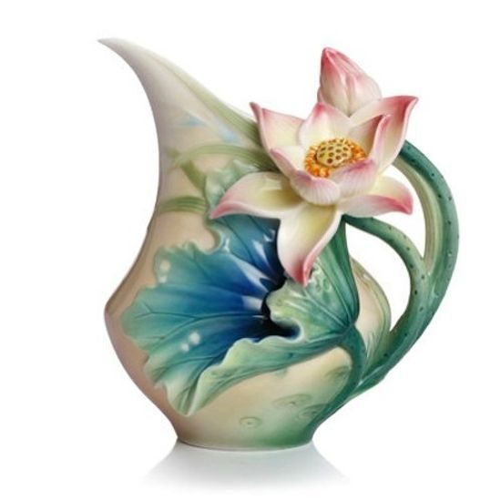 Peaceful Lotus design sculptured porcelain creamer 11,5 cm, Porcelain FRANZ