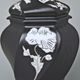 Dóza / Urna šestihran 20 x 14,5 x 13 cm , Černý fond + platina, Porcelán Duchcov
