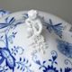 Mísa polévková oválná 3 l s figurkou na víku, cibulový vzor, Míšeňský porcelán