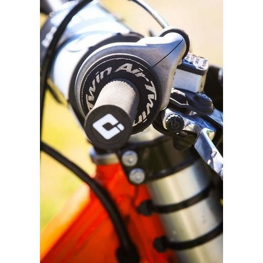 GRIP TWINAIR DONUTS 158991BK, 2 VNT. (4MM FOAM RUBBER)