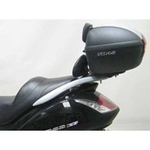 CENTRINĖS DĖŽĖS TVIRTINIMO KOMPLEKTAS SHAD H0MS18ST