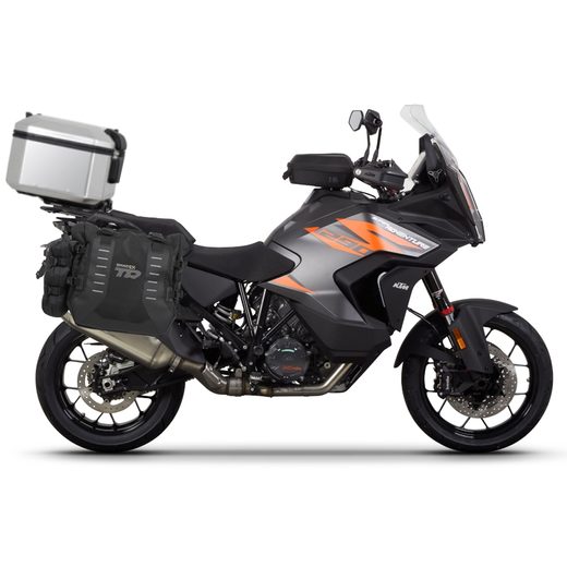 COMPLETE SET OF SHAD TERRA TR40 ADVENTURE SADDLEBAGS AND SHAD TERRA ALUMINIUM 55L TOPCASE, INCLUDING MOUNTING KIT SHAD KTM SUPER ADVENTURE 1290 (R, S)