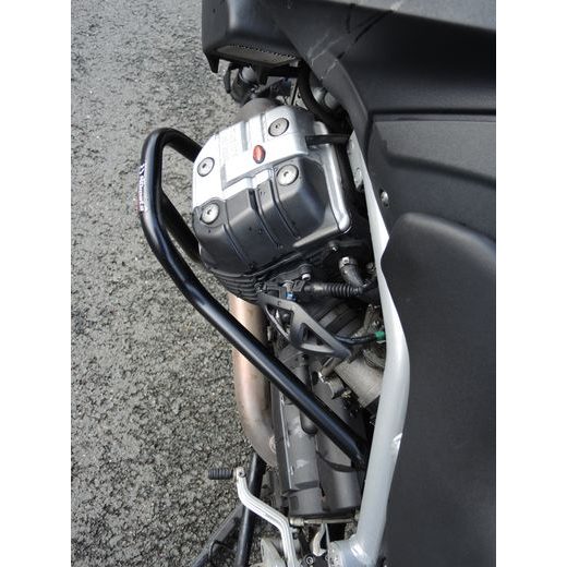DZINĒJA AIZSARGI RDMOTO CF157KD MELNS PRIEKŠ MOTO GUZZI STELVIO 1200 2008-2016