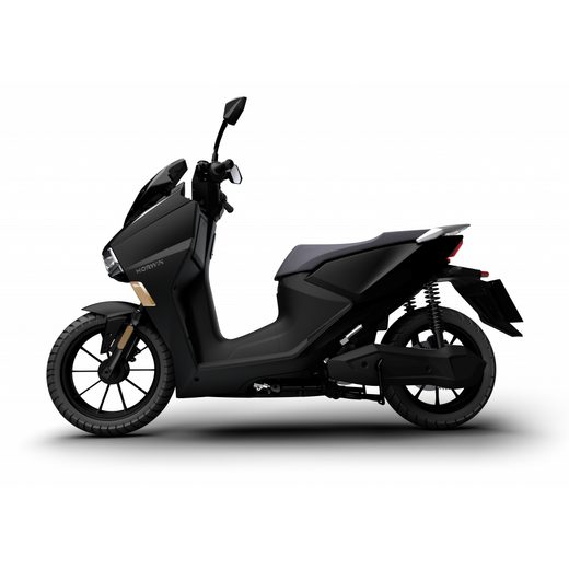 ELECTRIC SCOOTER HORWIN SK3 COMFORT RANGE 680501 72V/36AH BLACK METALLIC