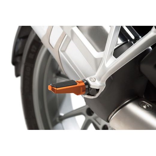 FOOTPEGS WITHOUT ADAPTERS PUIG SPORT 7318O ZLATA WITH RUBBER