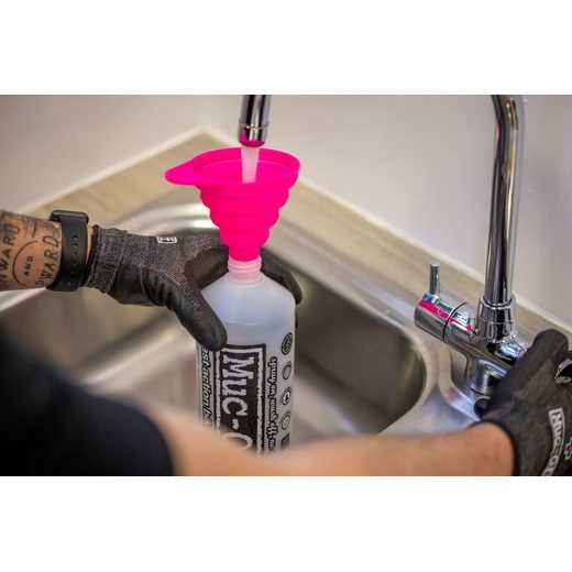 SILICONE FUNNEL MUC-OFF 20343
