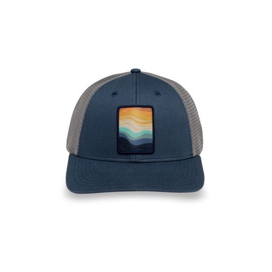 Kšiltovka Sunday Afternoons Sunday Trucker gradient skies uni