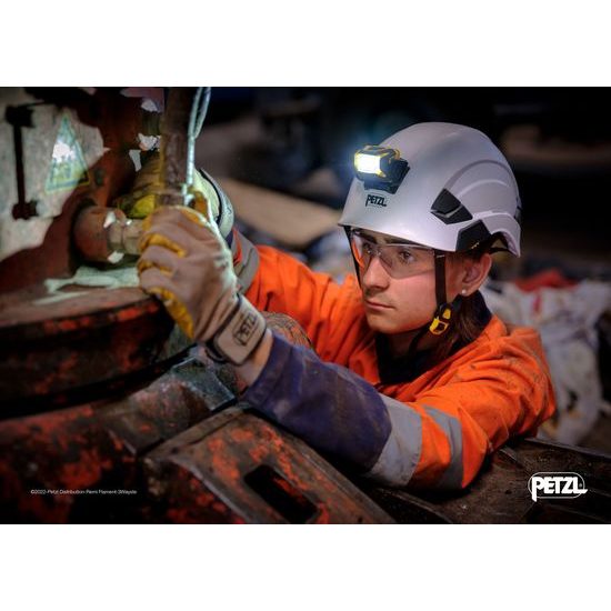 Čelovka Petzl Aria 1R černožlutá