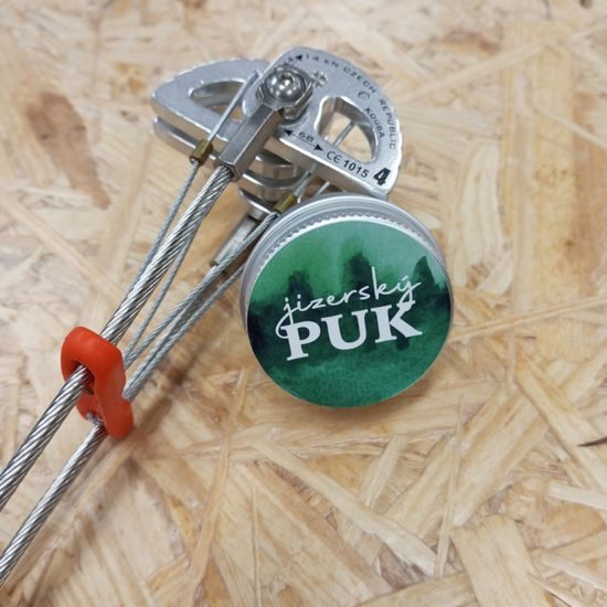 Regenerační Jizerský Puk na ruce Seš Kus Hor rozmarýn, šalvěj, borovice