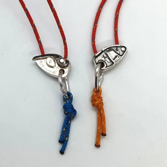 Přívěsek Sampaoli Gri - Gri Plus BR-SI antiqued rhodium plated red sling