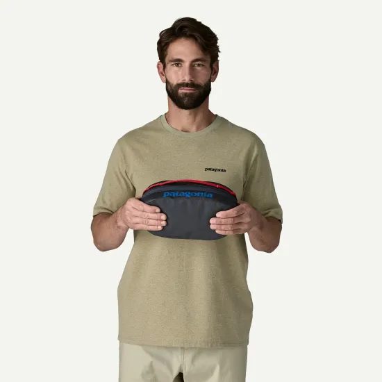 Pouzdro Patagonia Black Hole Cube S 3L KALB