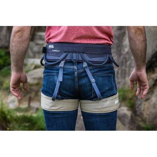 Sedák Petzl Corax LT indigo blue