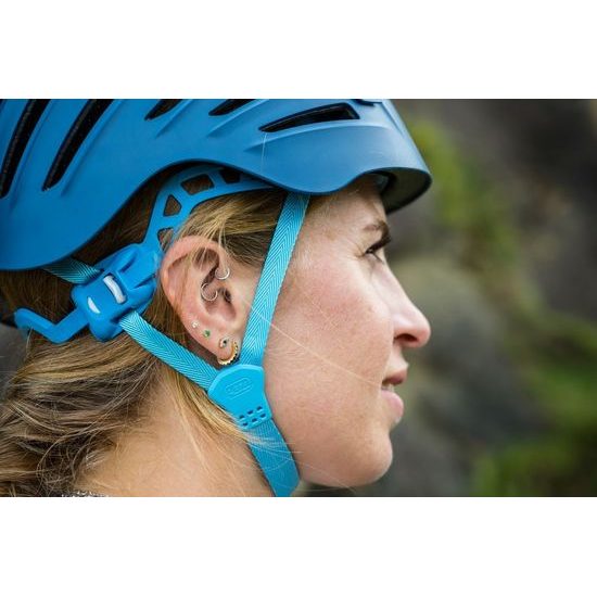 Dámská přilba Petzl Borea bílá