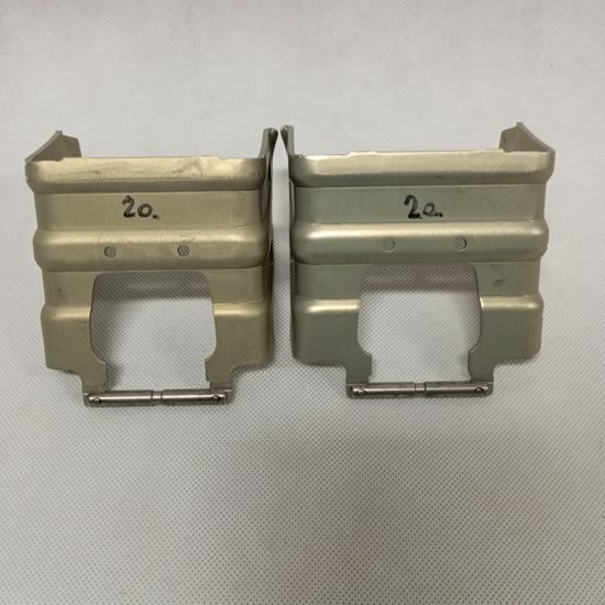 Bazar Haršajzny Dynafit 80 a 90 s výřezem