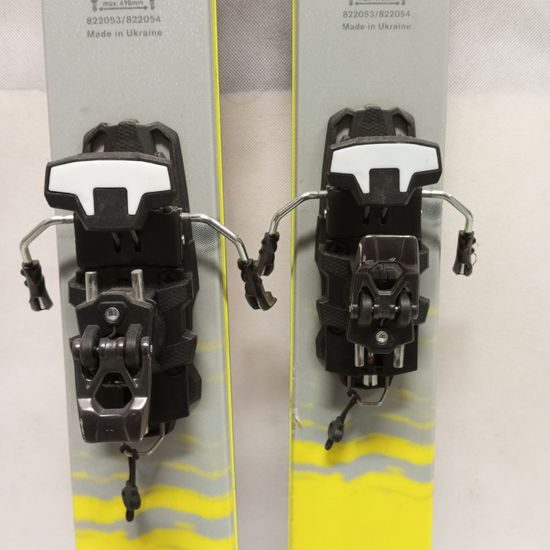 Bazar Skialpové lyže Blizzard Zero G 157 cm, vč. pásů a vázání marker alpinist