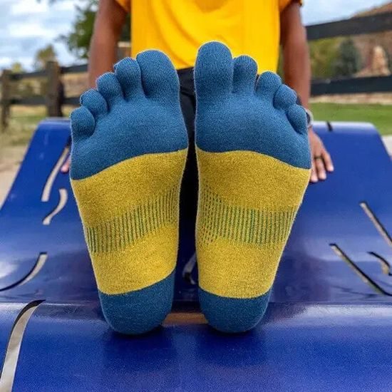 Prstové ponožky Injinji Run NoShow Coolmax royal yellow