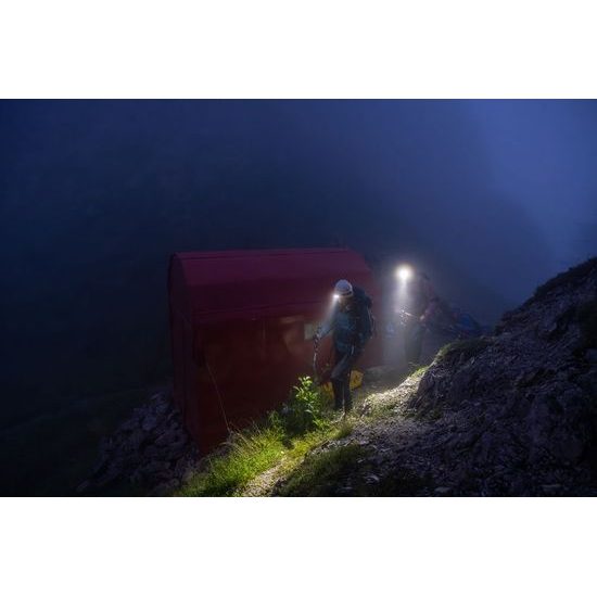 Čelovka Petzl Actik 2025 červená