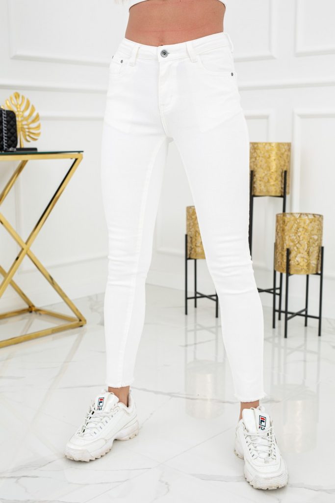 Jednobarevné skinny jeans v bílé barvě - Azzurra - Výprodej - Jeanswear -  Centex.cz