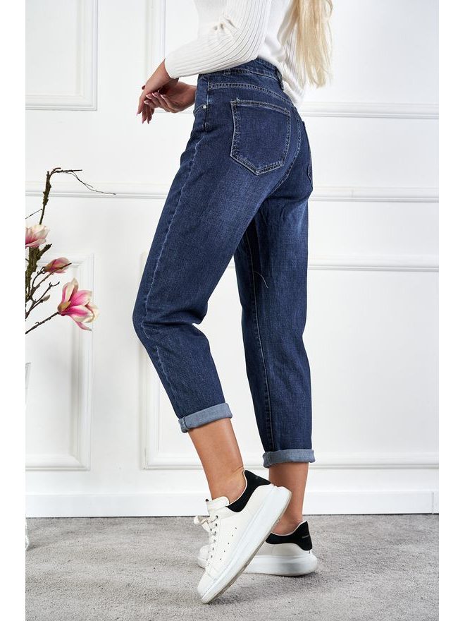 Straight High jeans s průstřihy v pase