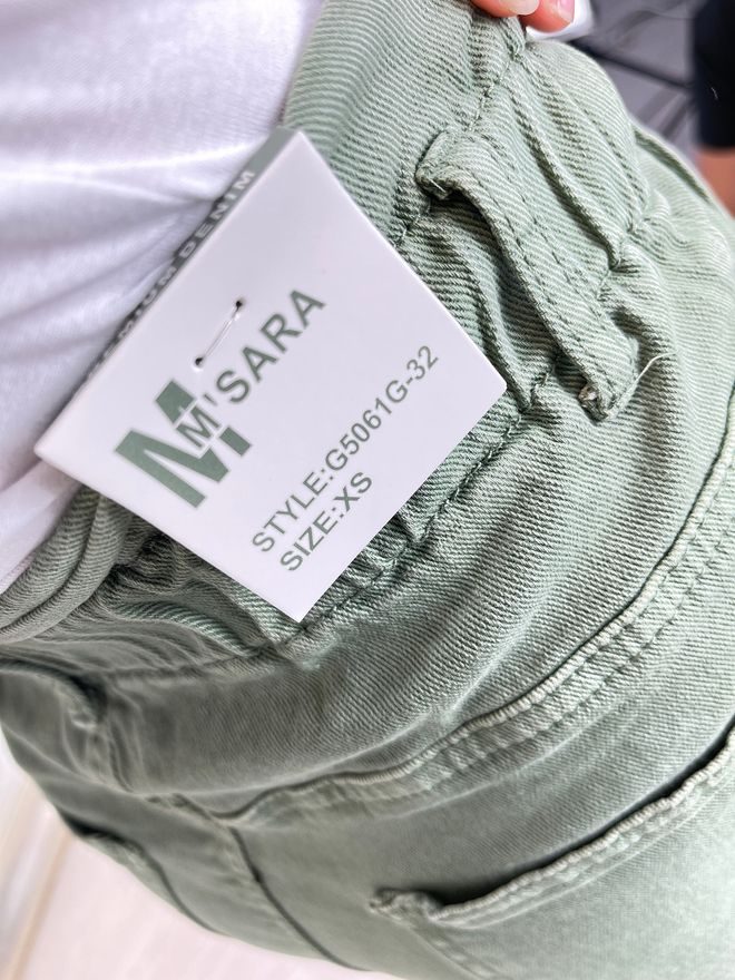 Džínové kraťasy s vysokým pasem khaki