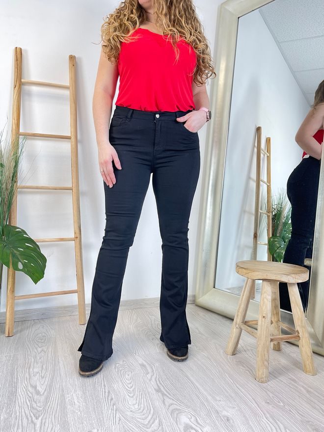 Flare džíny s rozparky