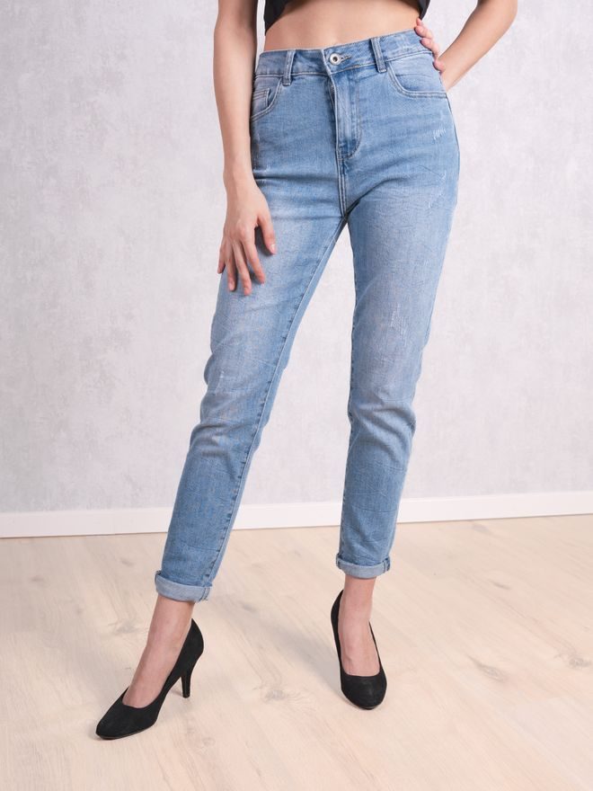 Džíny slim fit