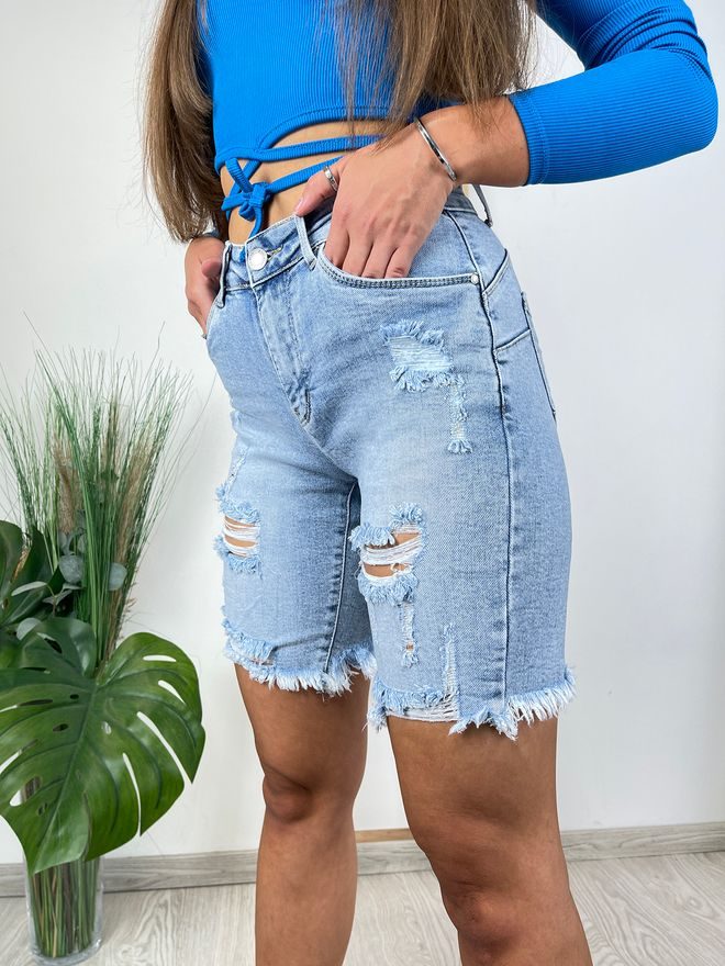 Džínové push up kraťasy s trháním světle modré