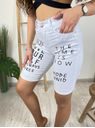 Kraťasy s potiskem a push up efektem bílé
