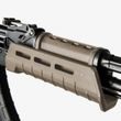 Magpul krátké předpažbí s oček pro popruh AK 47/74 pro MOE M-LOK FDE