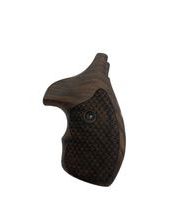 Střenky KSD Smith & Wesson J rám round butt ořech úzká rukojeť