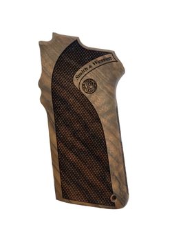 Střenky KSD Smith & Wesson 4506, 1006, 1046, 1066 a 1086 ořech s logem