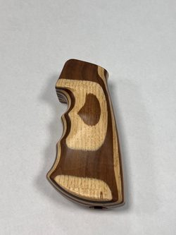 Pistolová rukojeť Kambo Arms pro AR-15 laminát