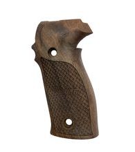 Střenky KSD Sig Sauer P226 ořech s logem 10